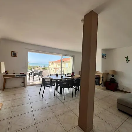 Lej Villa